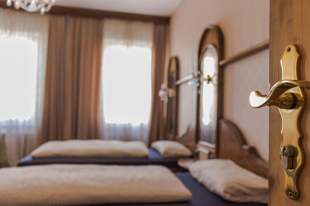 Hotel Five Seasons Fuerth Ngoại thất bức ảnh