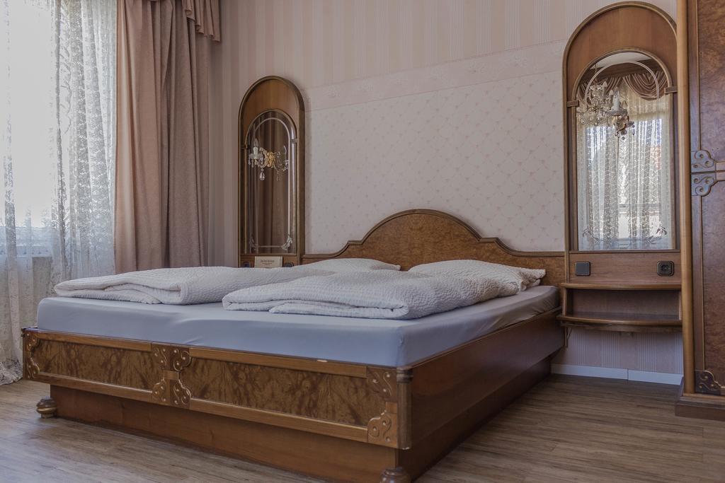 Hotel Five Seasons Fuerth Ngoại thất bức ảnh